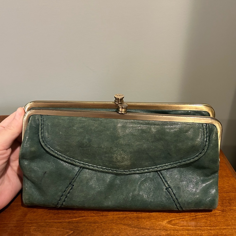 Hobo Lauren Clutch Wallet-Green
